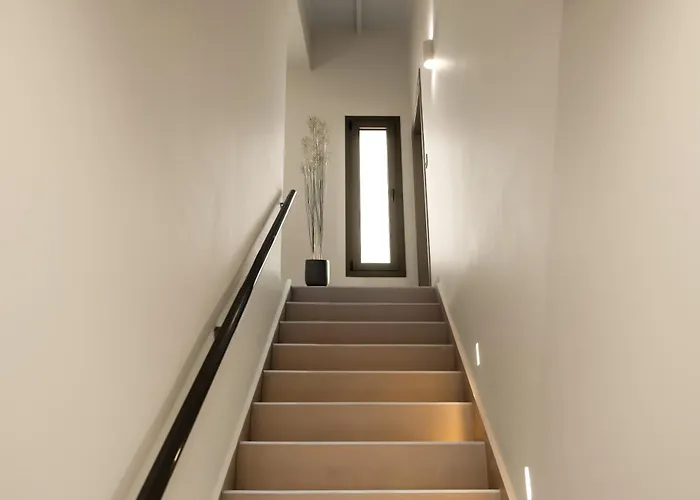 Niriis アパート *