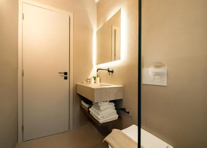 Niriis * モネンバシア